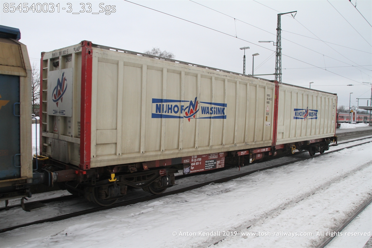 854540031-3_33_Sgs.JPG